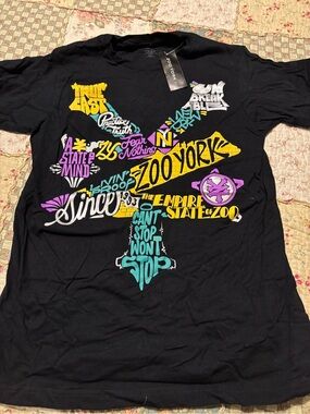 Zoo York MensBlack Graphic Tee - Med